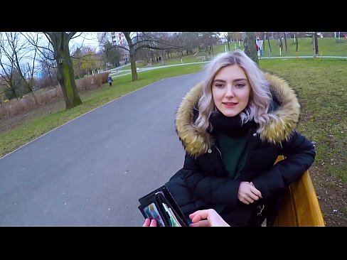 ❤️ Menelan air mani panas orang asing untuk wang - blowjob di taman oleh Eva Elfie ☑ Video persetan pada kami ❌